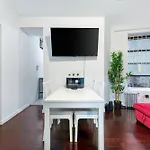 2 Bd Cozy Home In Manhattan Valley